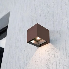 LED Sol fali lámpa érzékelővel LED/9W/3,7V 3000/4000/5000K IP65 2600 mAh barna