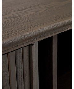 Sötétbarna alacsony komód tolóajtóval, kőrisfa dekorral 180x75 cm Mailen – Kave Home