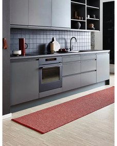 Piros kültéri-beltéri futószőnyeg 70x200 cm Effi Dark Red – Pappelina