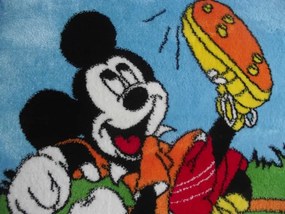 Mickey a pályán Focis Szőnyeg Disney Gyerekszőnyeg