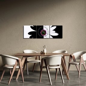 Egy fekete-fehér virág képe (órával) (90x30 cm)