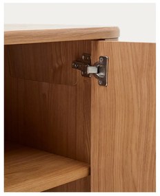 Natúr színű komód kőrisfa dekorral 200x79x40 cm Salaya – Kave Home