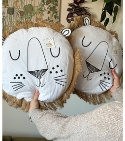 Kerek dekoratív párna LION 40 cm, fehér - több kialakítás