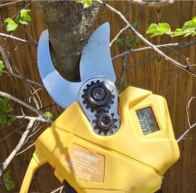 Akkus metszőolló - HAYAMI HA-1040 + tok + 2 akku