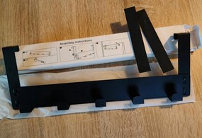 Akasztó Fém-fekete