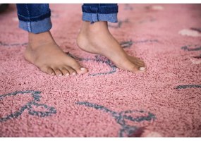 Rózsaszín mosható kézi szövésű pamut gyerek szőnyeg 140x210 cm English Garden Ash Rose – Lorena Canals