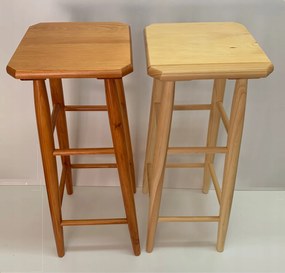 Tömör fenyő szék 80cm Négyzet lakkozott/éger Lengyel gyártó