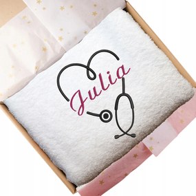 Névre szóló hímzett törölköző 100x50 – köszönet az orvosnak