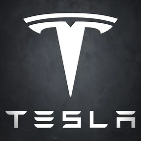 Fa autó jelzés - Tesla