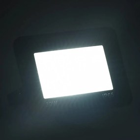 hideg fehér fényű LED reflektor 30 W