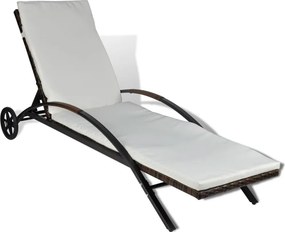 vidaXL barna polyrattan napozóágy párnával és kerekekkel