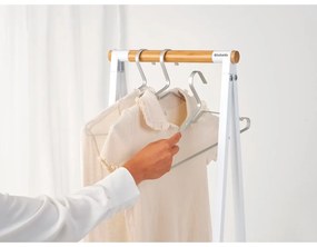 Fehér acél ruhatartó állvány Linn – Brabantia
