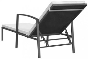 2 db fekete polyrattan napozóágy asztallal