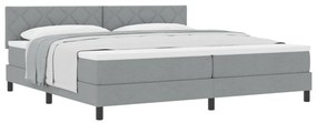 Boxspring ágy matraccal Világosszürke 200x200 cm Szövet