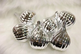 Ezüst felfüggeszthető karácsonyfadíszek 6db 8cm