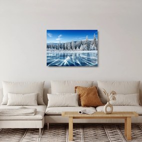 Kép a befagyott tóról és a havas fákról (üvegen) (70x50 cm)
