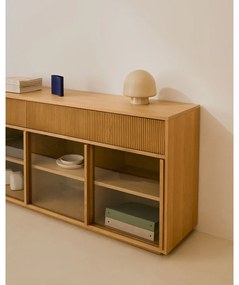 Natúr színű tálalószekrény tolóajtóval tölgyfa dekorral 200x80x40 cm Helvine – Kave Home