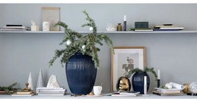 Hammershoi sötétkék agyagkerámia gyertyatartó, magasság 16 cm - Kähler Design