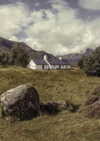 Poszter 64x90cm Glen Coe kunyhó, Assaf Frank
