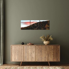 Kép a domb fölött (órával) (90x30 cm)