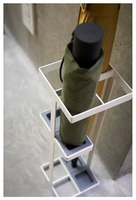 Tower fekete esernyőtartó állvány - YAMAZAKI