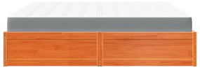 viaszbarna tömör fenyőfa ágy matraccal 200 x 200 cm