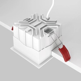 DL043-01-15W4K-SQ-WB Alfa LED Alumínium Süllyesztett Lámpa Fehér Színű LED 15 W 4000 Kelvin 1150 Lumen IP20