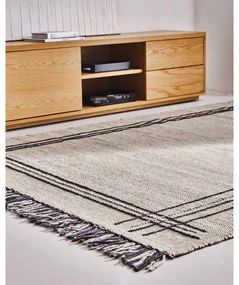 Természetes színű TV-állvány tölgyfa dekorral 200x44 cm Abilen - Kave Home