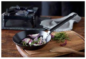 Acél serpenyő ø 24 cm – Holm