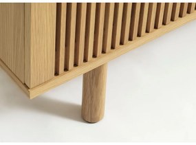 Natúr színű TV-állvány tölgyfa dekorral 143x55 cm Tiber – Unique Furniture