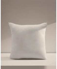 Párna 50x50 cm Fluff – Kave Home