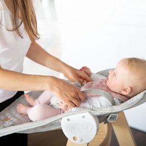 Világosszürke-natúr színű etetőszék Style Born Up 2in1 – Roba