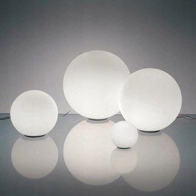 Artemide Dioscuri 250 asztali lámpa, fúvott üveg, 25 cm átmérő, fehér