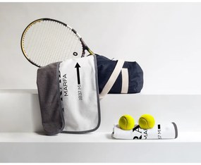 Fekete-fehér mikroszálas törölköző 45x70 cm Prada – Really Nice Things