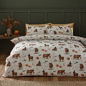 Szürkésbézs kétszemélyes ágyneműhuzat 200x200 cm Halloween Highland Cow – Catherine Lansfield