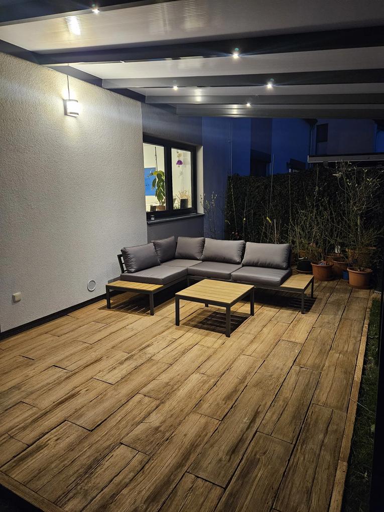 Gyors áru kiszállítás, problémamentes kommunikáció az online üzlettel.