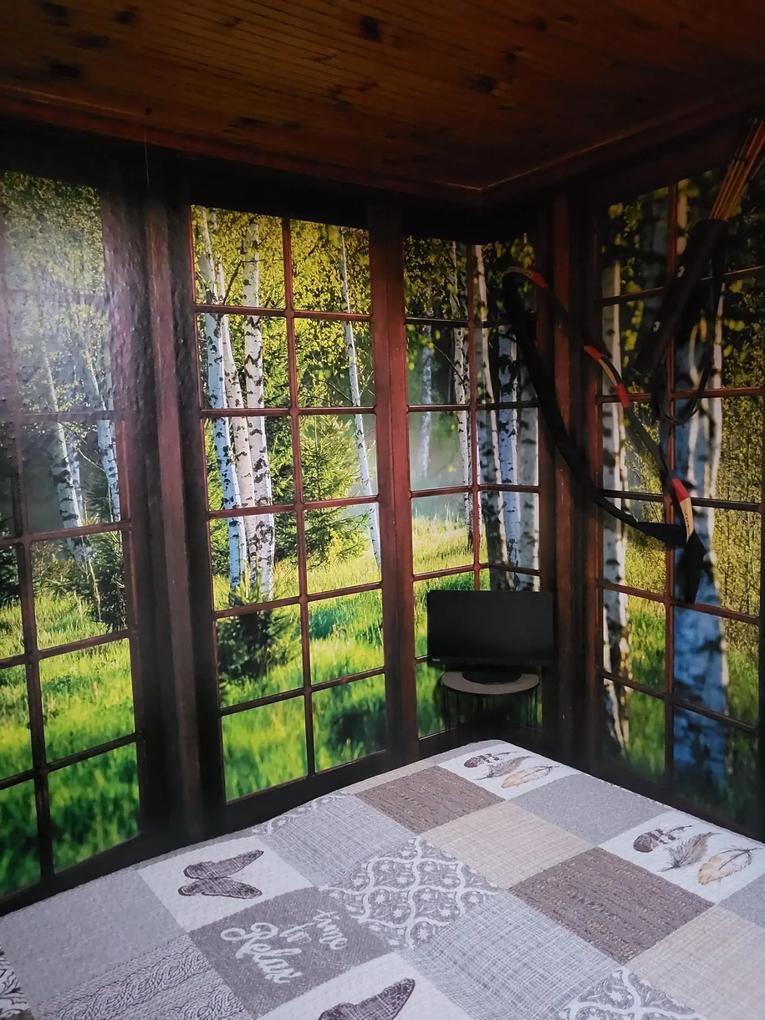 A fotó alsó sávja nagyon homályos, ez nem tetszik. Egyébként elégedett vagyok a termékkel.