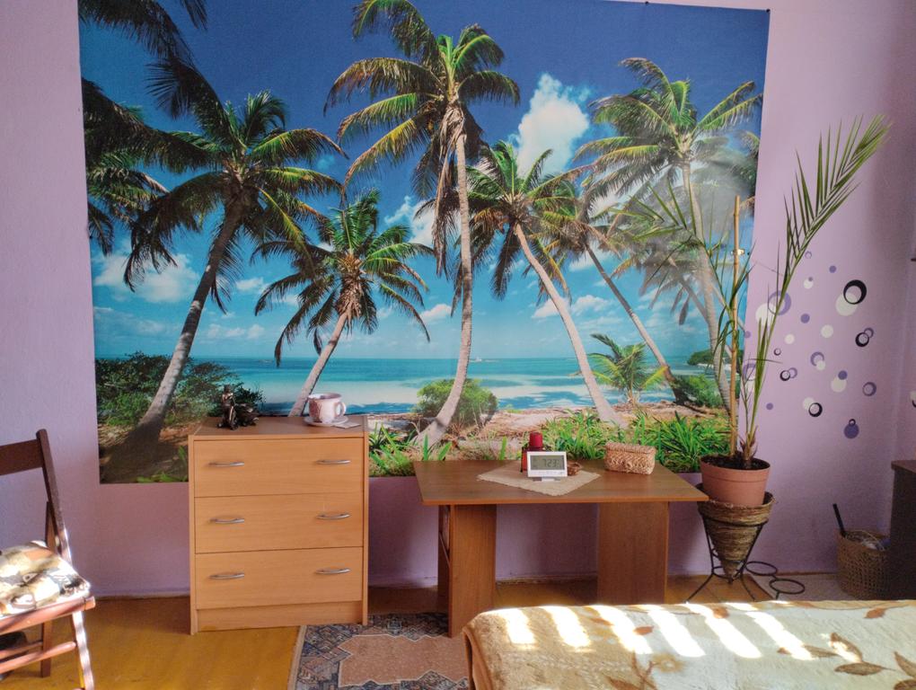 Imádom.Reggel olyan , mintha a tengerparton ébrednék.Jó minőség,szép ,eredeti színek.