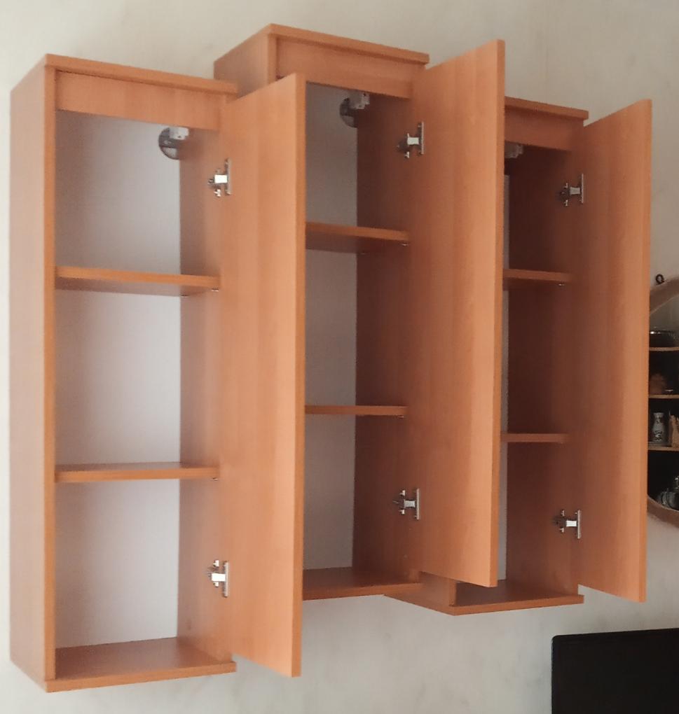 Mindháromból hiányzott ugyanaz az alkatrész.
Amint a pötlás megérkezik, külön költséggel kell szétszedett és beilleszteni a hiányzó darabot.
A GYÁRTÓ okozott komoly problémát.