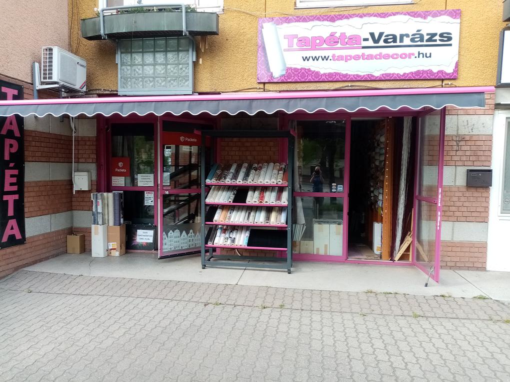 A terméknél a felszerelés során vágni fúrni, csiszolni, gondolkozni kellett. A gyárilag előkészített elemek nem tökéletesen illeszkedtek. A termék részei a legolcsóbb anyagból készültek. Csavarok egyszer használhatóak. A már felszerelt termék helyesen működik.  