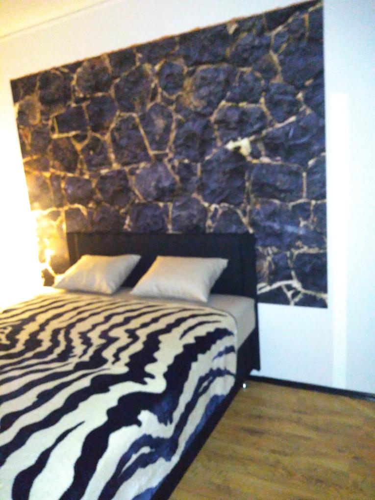 Szeretnék többet,nagyobbat .....úgy lenne az igazi, De túl drága😔