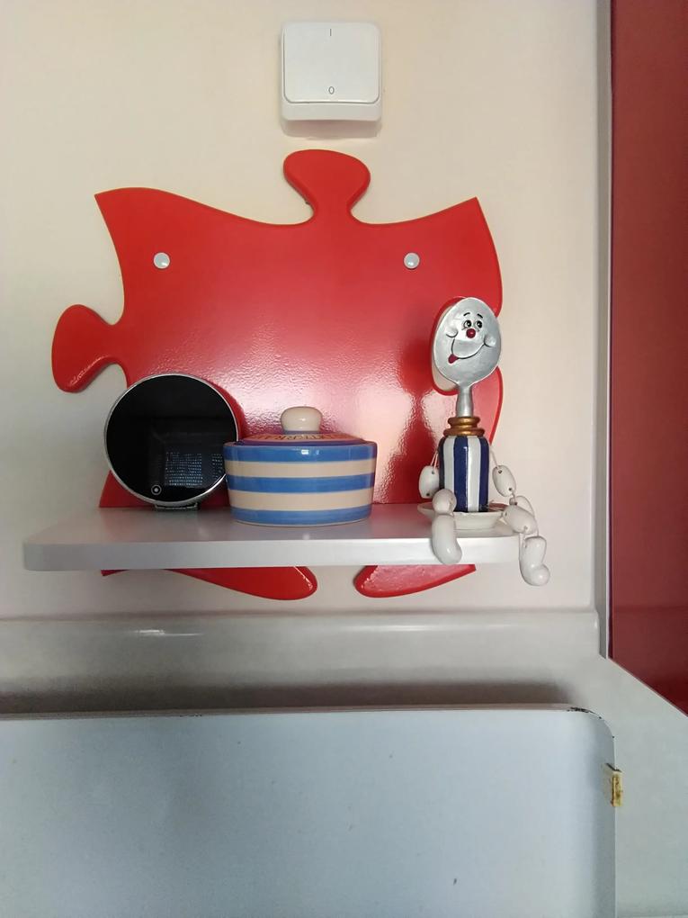 Kicsi ezért egy darab kevés a gyereknek polc használatra mivel nem sok minden fér rá, több darabot érdemes venni.
Én csak dekoráció miatt vettem arra viszont pont jó volt 🙂 😍. 