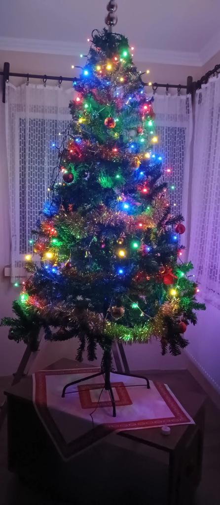 Elégedett vagyok a termékkel, remélem még sokáig lesz a karácsony dísze.